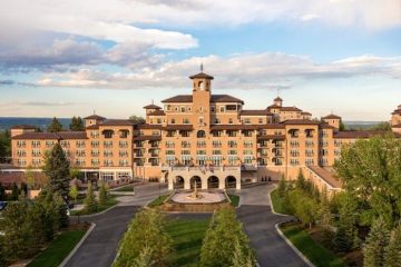 Getaway to Luxury in the Rockies: The Broadmoor