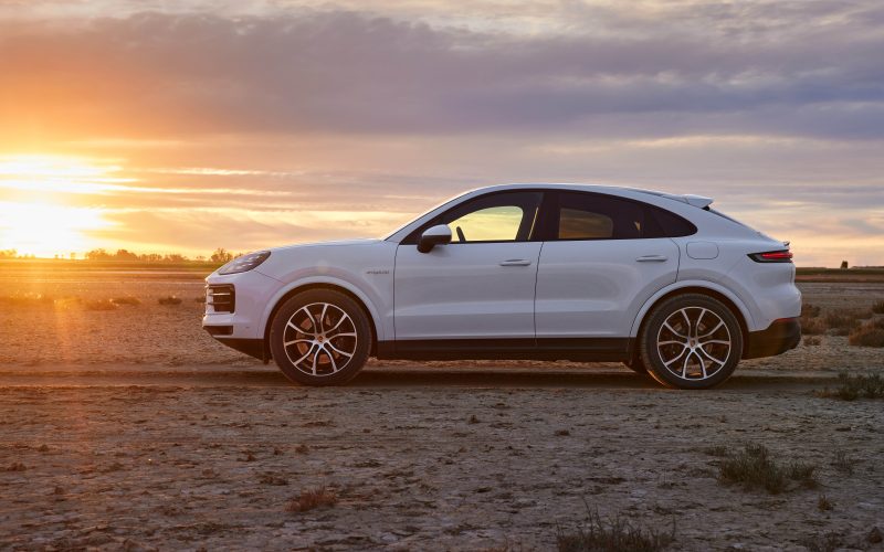 Meet The Latest Porsche Cayenne 2023 And Its Stunning Performance