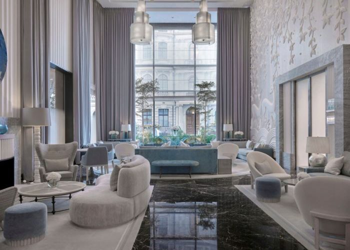 London’s Premier Luxury City Hotel, Four Seasons Hotel London at Park Lane, Garners Acclaim for Elegance and Prestige