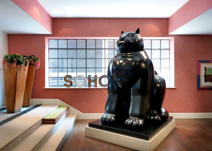 The Soho Hotel Brings A Punch Of Color And Elegance To Soho