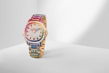 Patek Philippe Adds Minute Repeater to Gem-Set Aquanaut