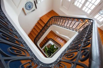 Eastern Algarve Boutique Hotel With Belle-Epoque Furnishings