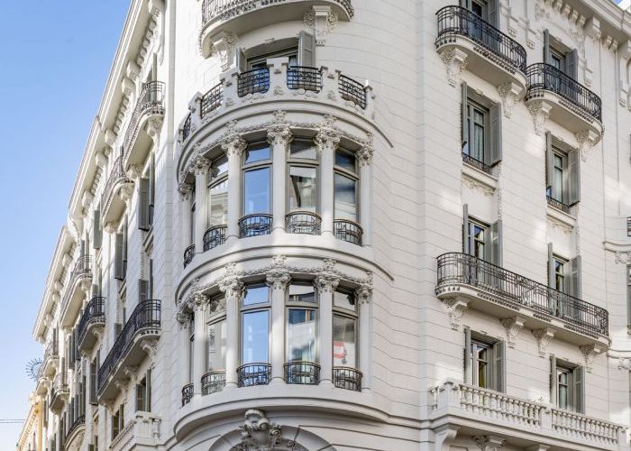 Stay Iconic In Valencia: Unravel the Multifaceted Tapestry of the Hotel Palacio Santa Clara