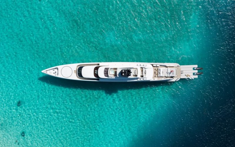 For Sale: The 2009 SILVER YACHTS 240′ 6″ “DRAGONFLY”