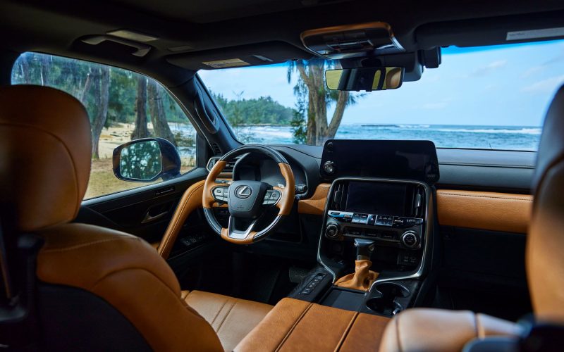 Lexus Unveils All-New Concept Luxury Utility Vehicle: the Lexus Surf LX