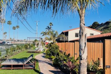 Dana Point’s New Boutique Hotels, Dining Venue & Dolphin Excursion