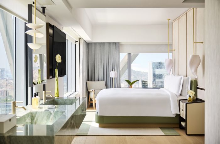 Hotel Arts Barcelona: A Landmark Renewed