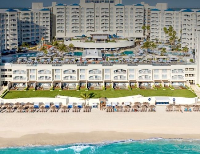 A Luxe Start to 2026 At The Hilton Cancun Mar Caribe Enclave