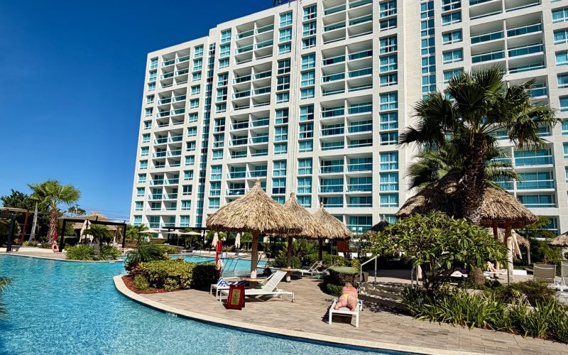 Radisson Blu Aruba Is Spacious, Stylish And Steps From The Sand